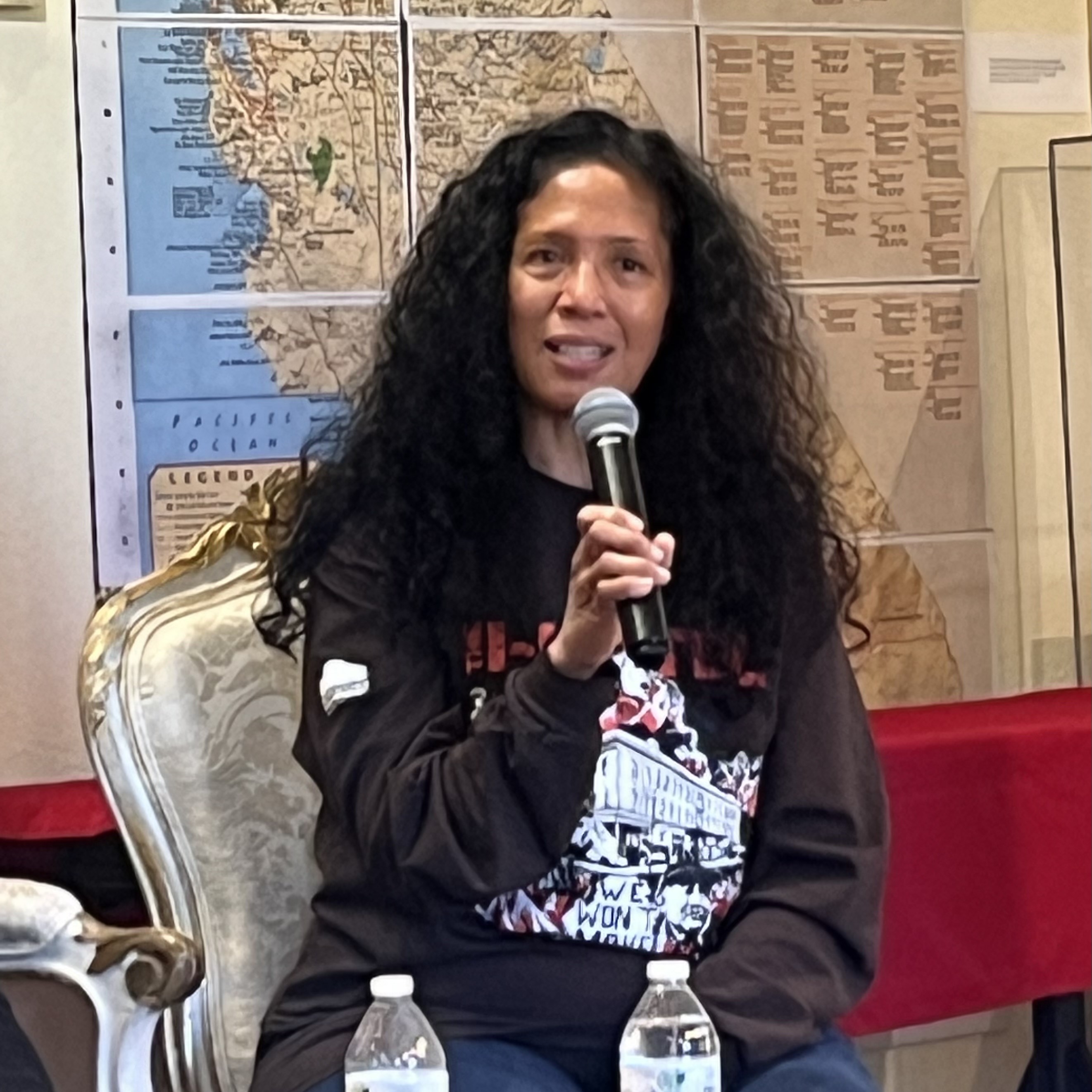 Caroline Cabading, Executive Director of Manilatown Heritage Foundation, director of&nbsp;"Manilatown Manang"&nbsp;